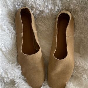 Zara Women's Beige Suede Loafers